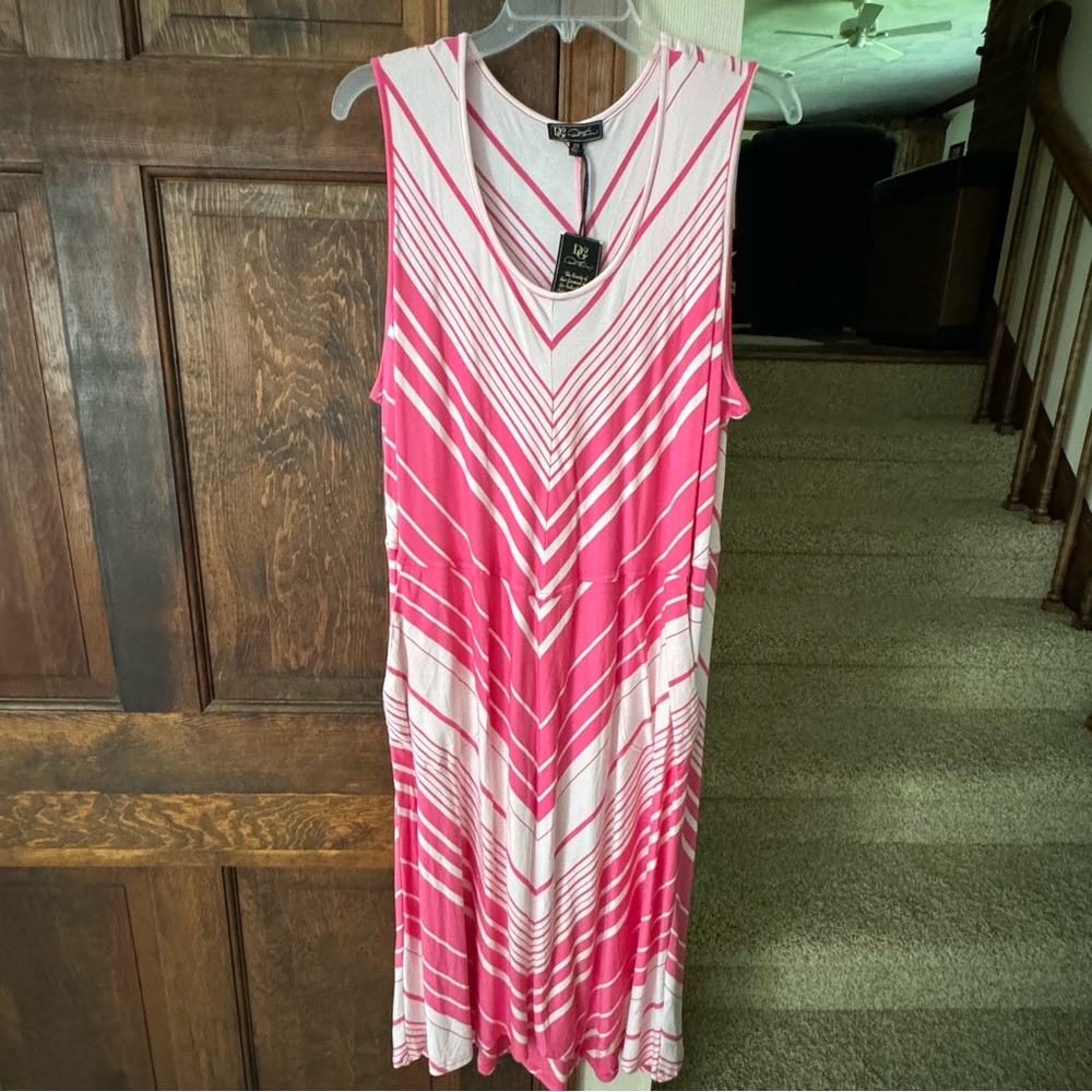 DG2 by Diane Gilman Pink and White Sleeveless Midi Sundress